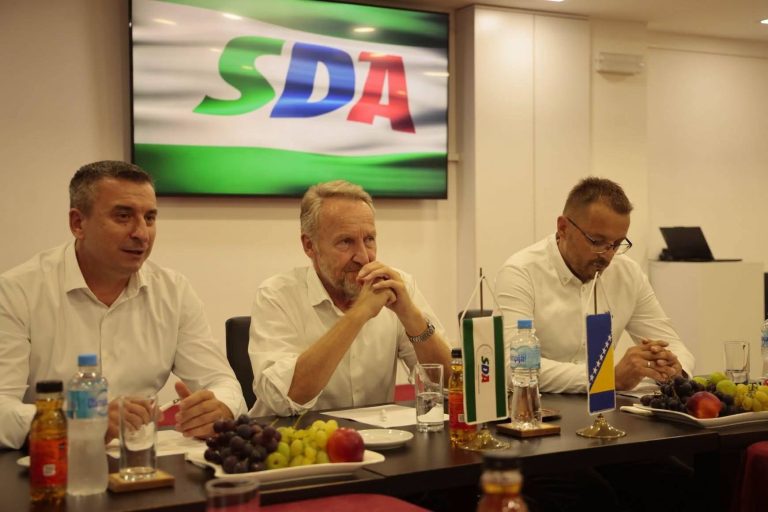Izetbegović u Mostaru: SDA sprema odgovor na sistemsku diskriminaciju Bošnjaka u Hercegovini