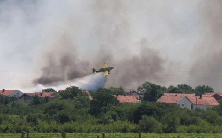 Lokalizovan veliki požar kod Čitluka, Air Tractor intervenisao deset puta na području HNK