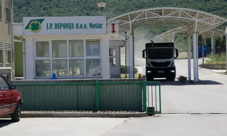 Meliha umjesto Mirhada na Deponiji: Mostarci mogu uživo gledati prenos pretovara smeća!