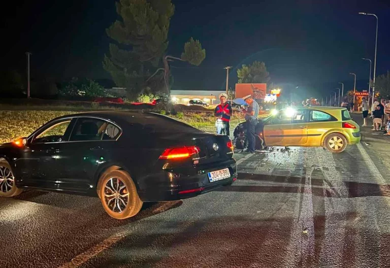 M-17: Četiri osobe lakše povrijeđene u dvije saobraćajne nesreće