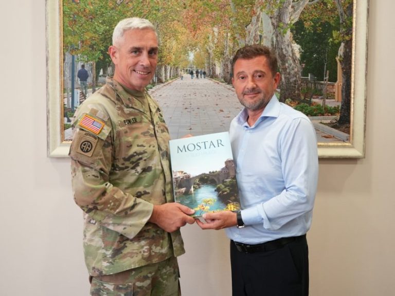 Grad Mostar: Gradonačelnik Kordić primio novog komandanta NATO štaba