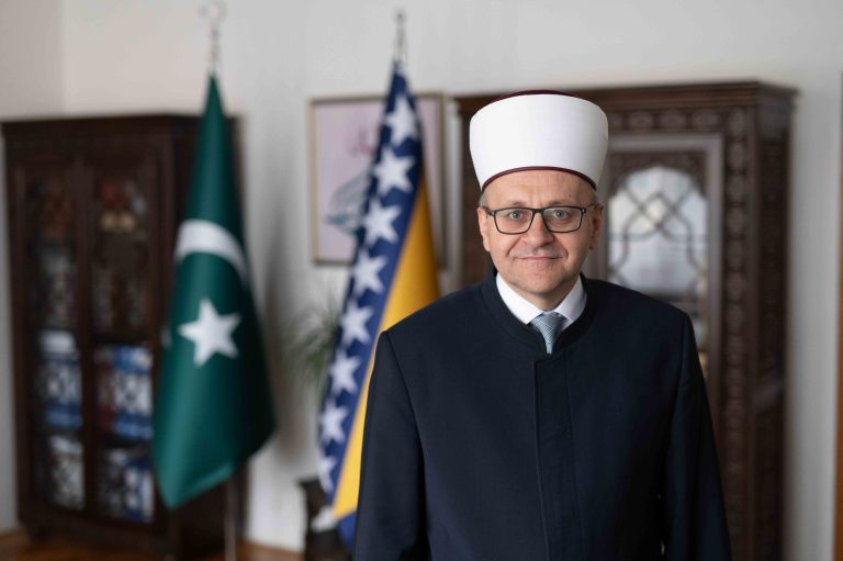 Dedović za Avaz: Islamska zajednica ne smije biti dio stranačkih nadmetanja