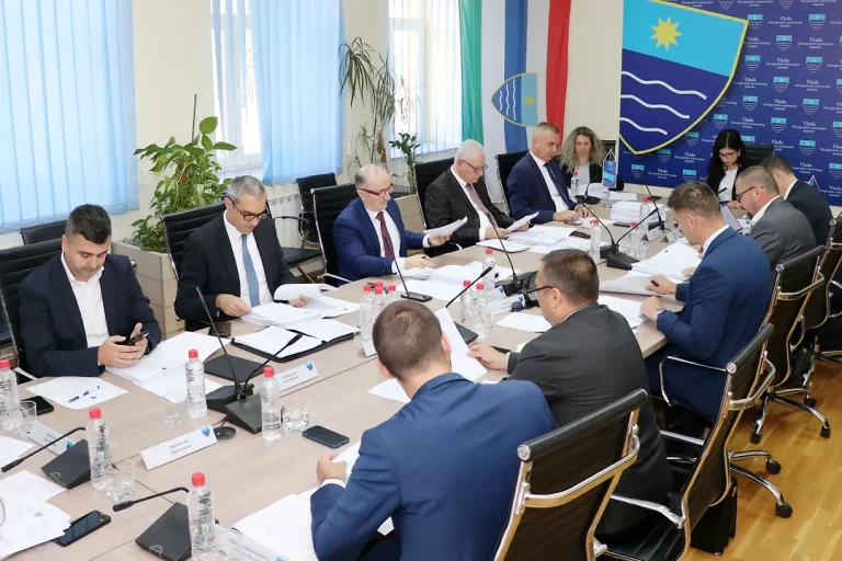 Vlada HNK-a donijela Odluku o dodatku na platu uposlenicima u pravosuđu na radnim mjestima sa posebnim uslovima rada