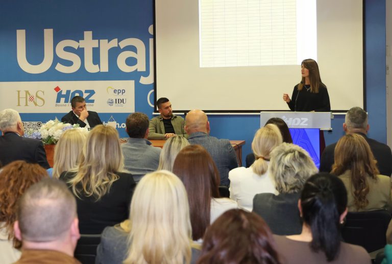 Proširena sjednica Gradskog odbora HDZ-a: Čović i Filipović o izbornim rezultatima i formiranju vlasti