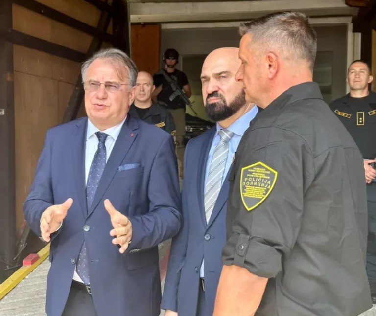 Premijer Nikšić i ministar Isak danas ispitani u POSKOK-u: Afera “Spengavanje” pred epilogom