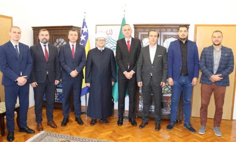 Sastanak političkih predstavnika sa muftijom Dedovićem: Kakav je položaj Bošnjaka u HNK?