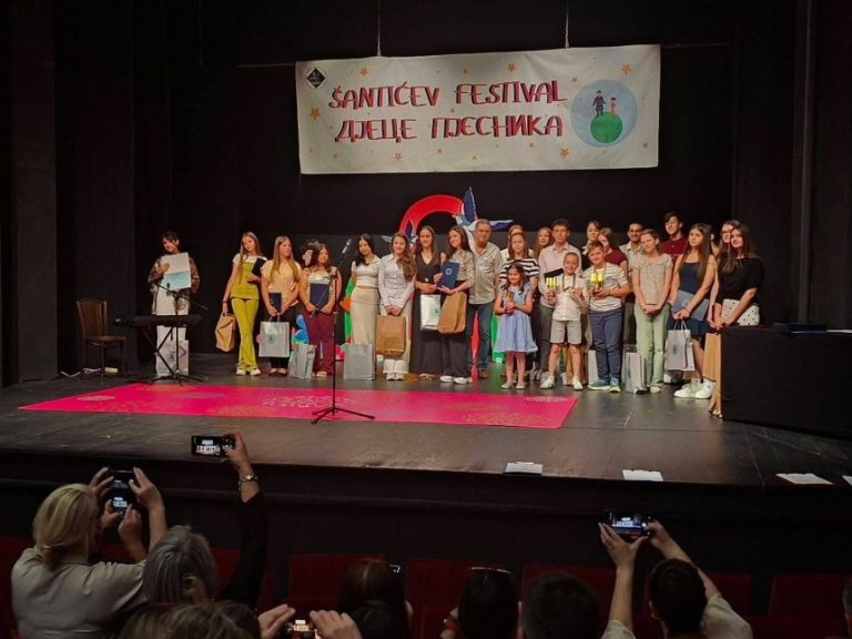 Mostar: Počele prijave za 14. Šantićev festival djece pjesnika