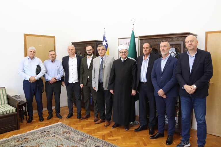 Bošnjaci Nevesinja kod muftije Dedovića: Razgovarano o položaju Bošnjaka, radu Islamske zajednice i vezama sa zavičajem