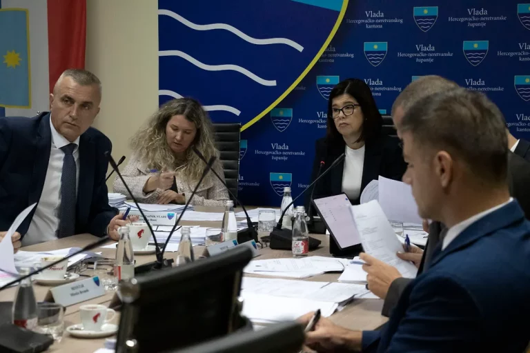 Vlada HNK: Ukupni dug u šest mjeseci smanjen za gotovo 3,9 miliona KM